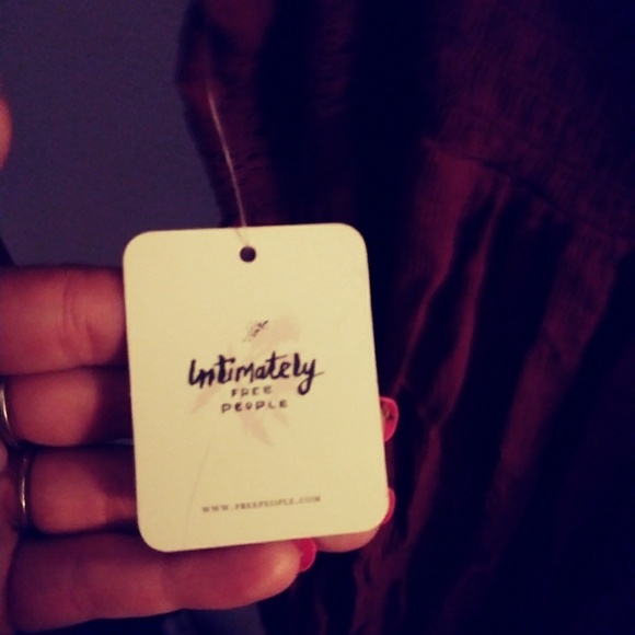 Intimate's Cami - Picture 8 of 8